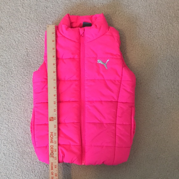 Girls hot pink puffer vest size xs (5-6) like new - Picture 5 of 11